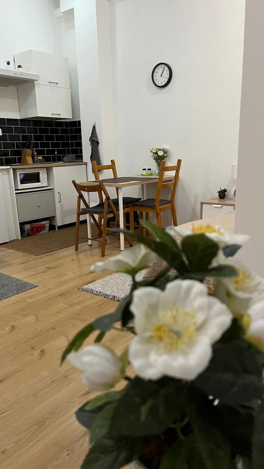 M&M Apartment Budapest House Bagian luar foto